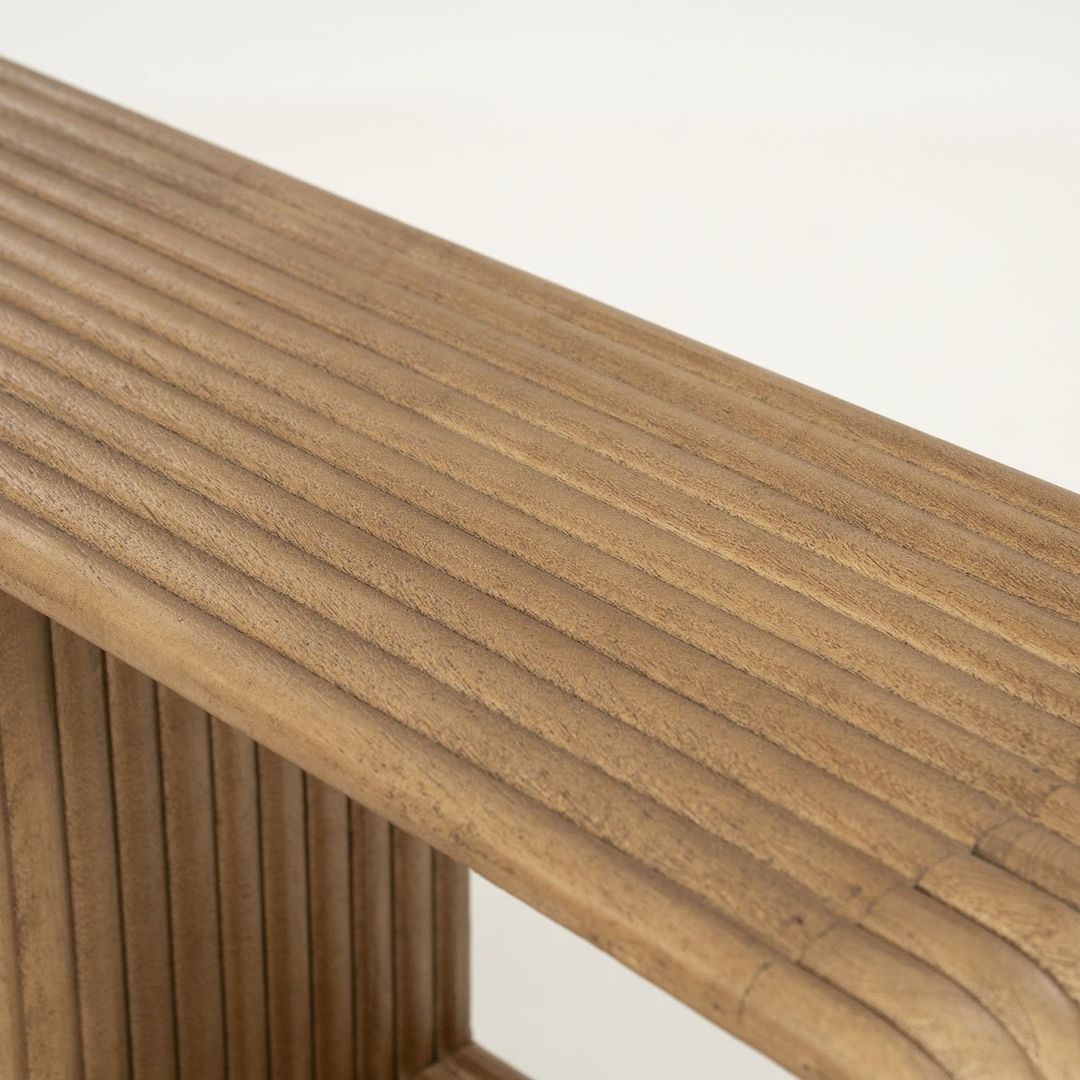 By Boo   Rigato Dressoir