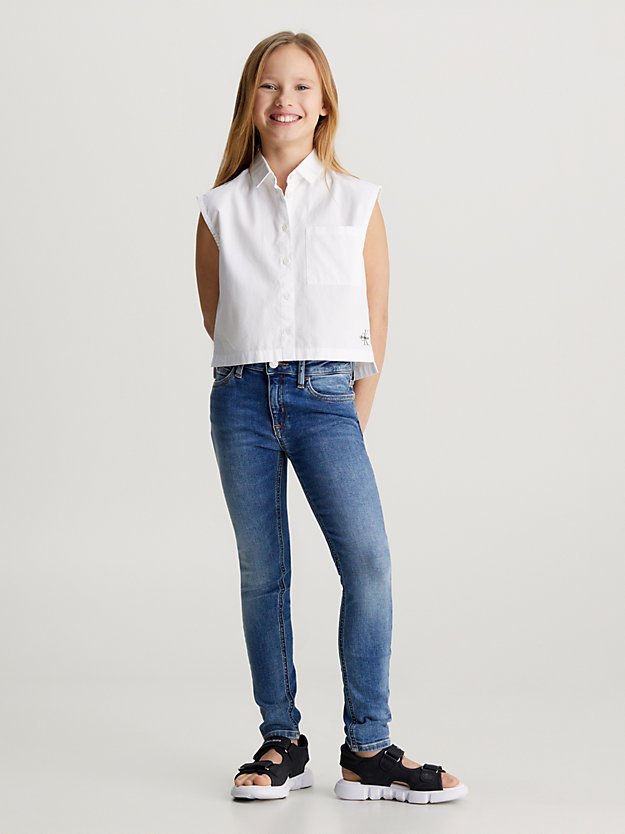 Calça jeans skinny de cintura média