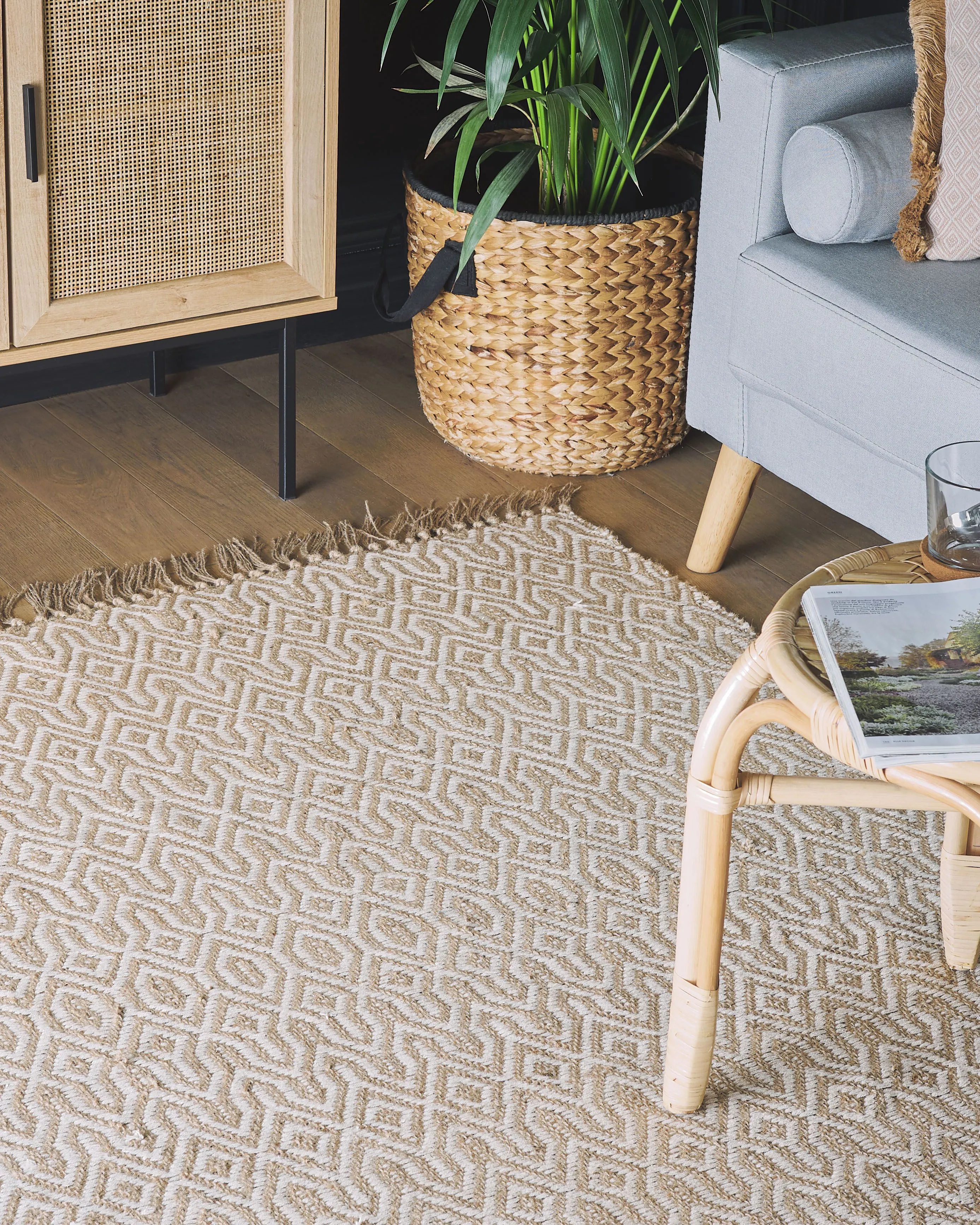 Vloerkleed POZANTI Beige 140 x 200 cm Jute
