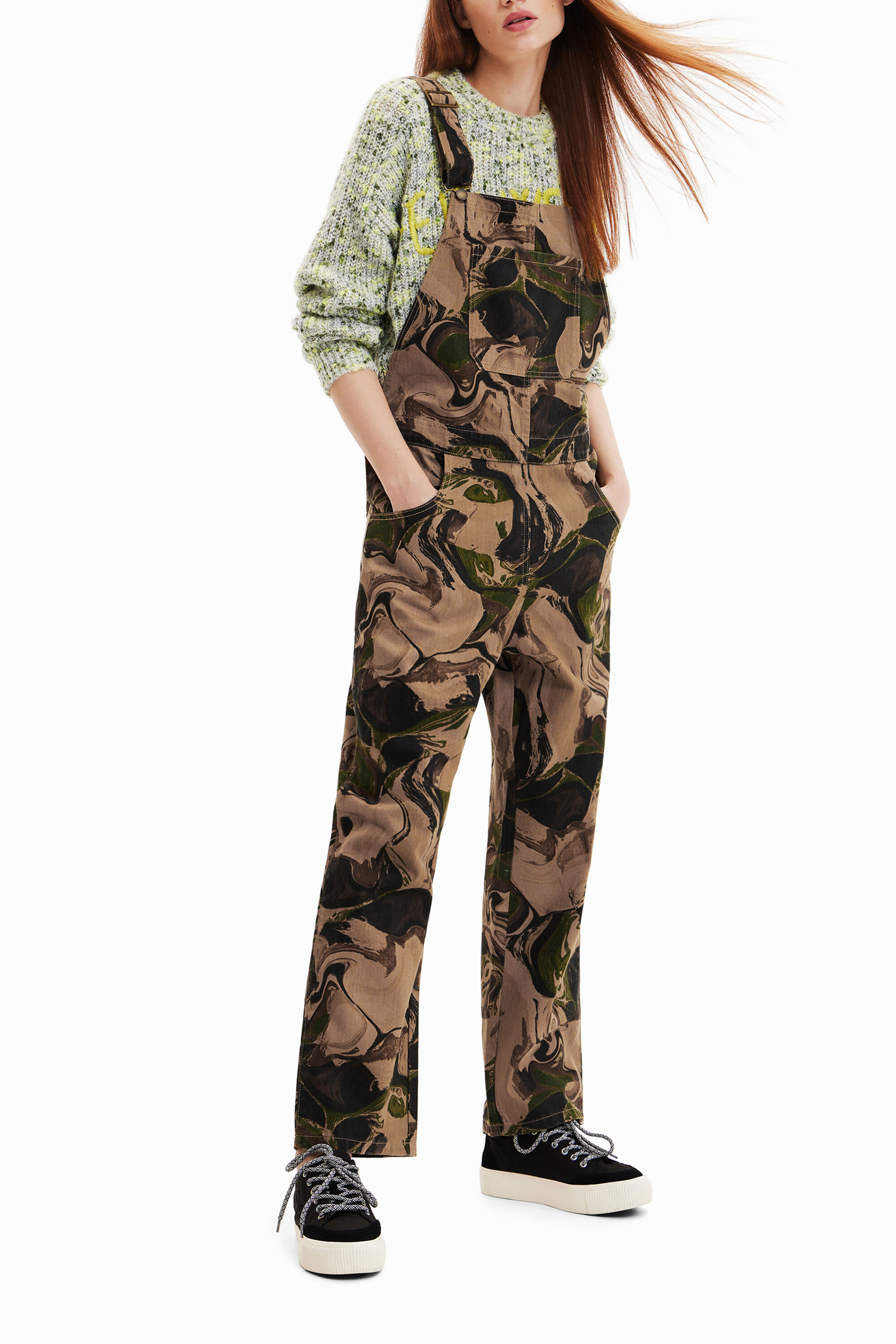 Babador de camuflagem psicodélica