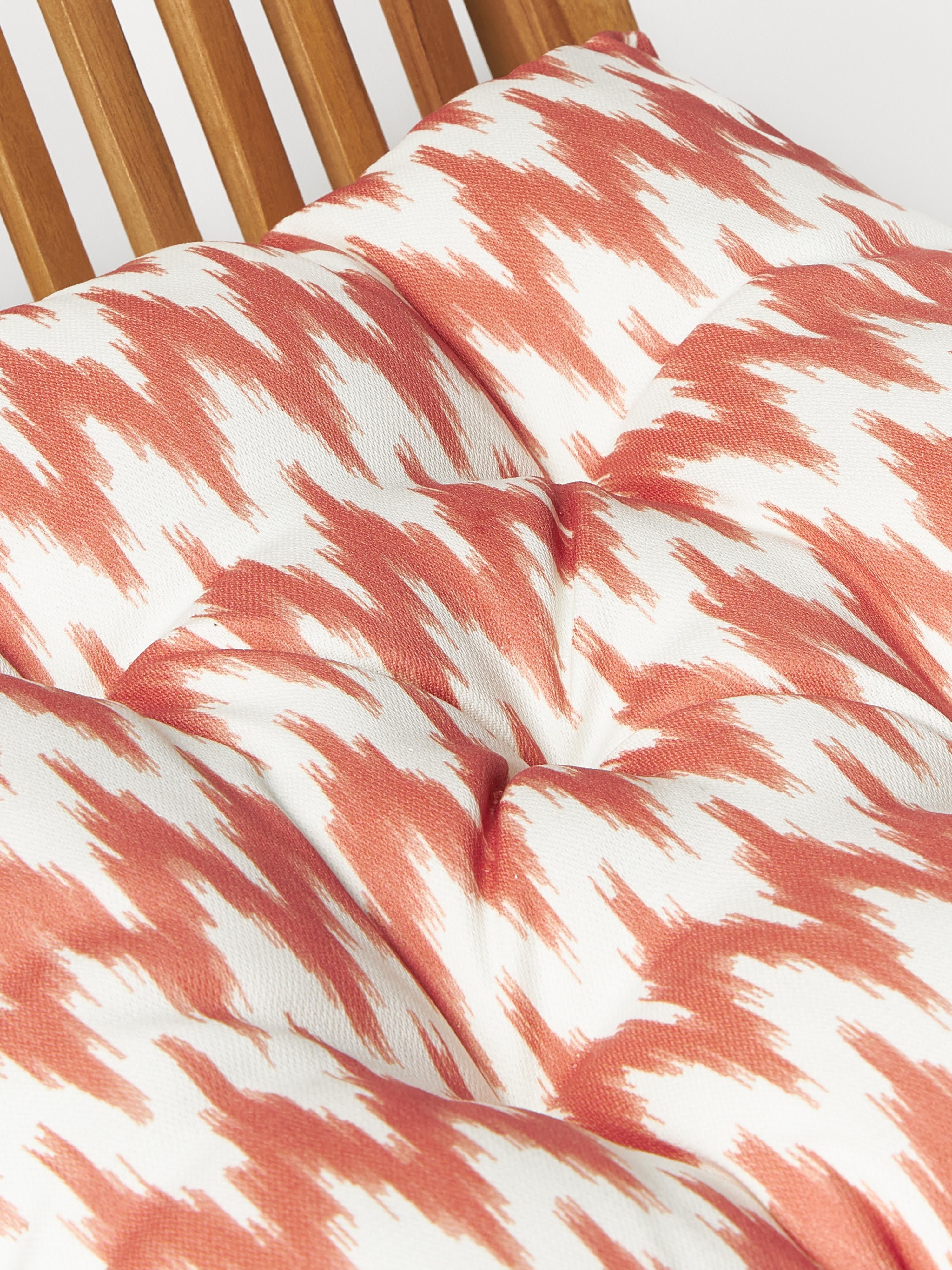 Outdoor stoelkussen Maillot met Ikat patroon