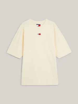 Camiseta com logo essencial