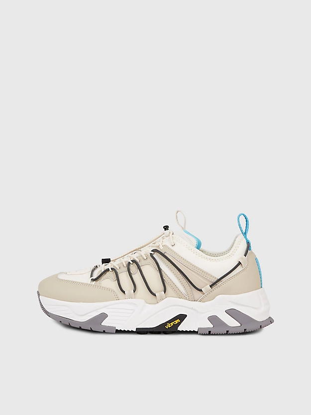 Tênis robusto Vibram®