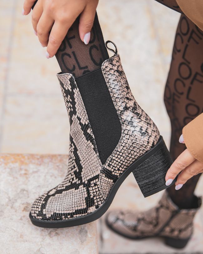 Bottines femme motif taupe à talon - Carla