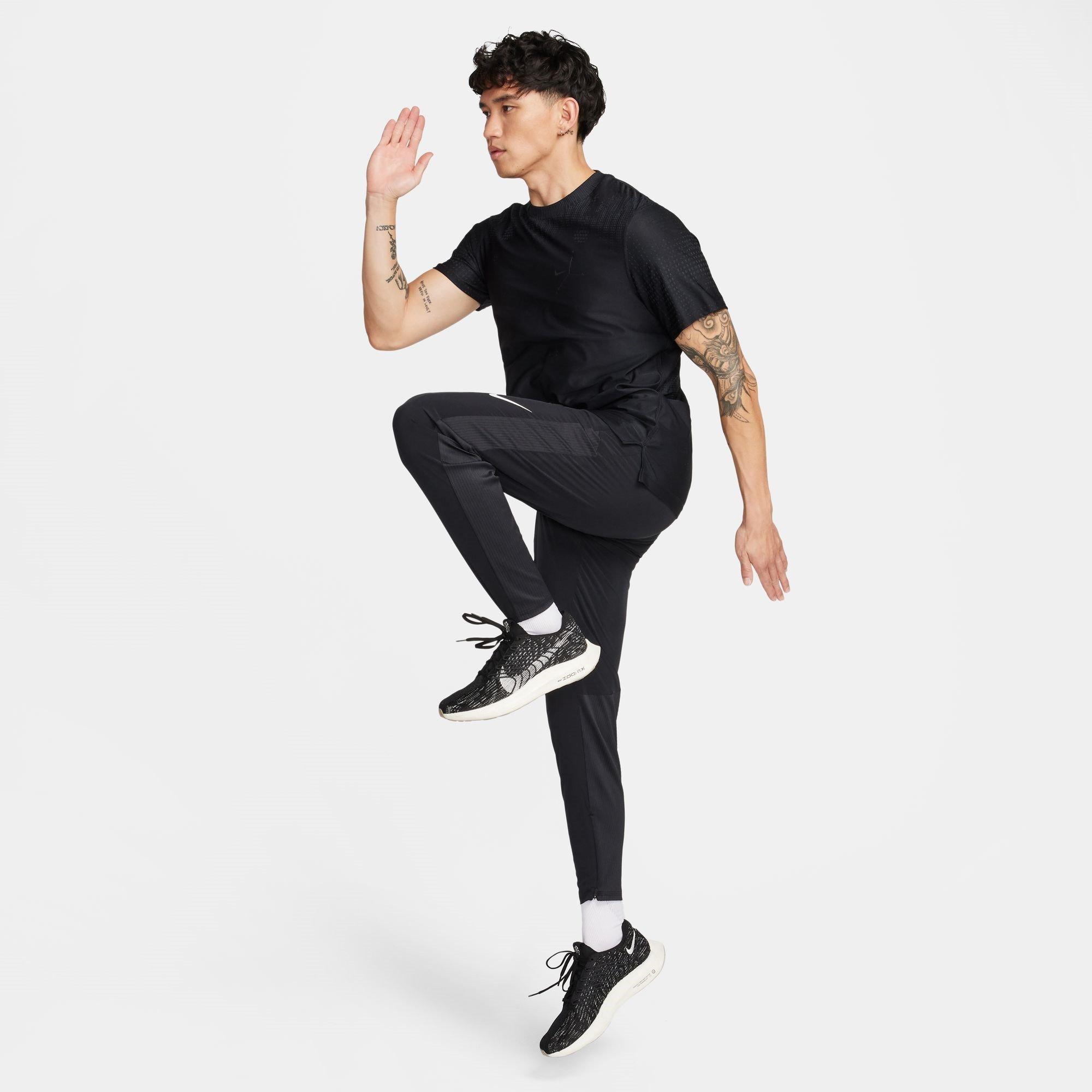 Nike Axis Performance System Mens Dri FIT ADV Short Sleeve Versatile Top