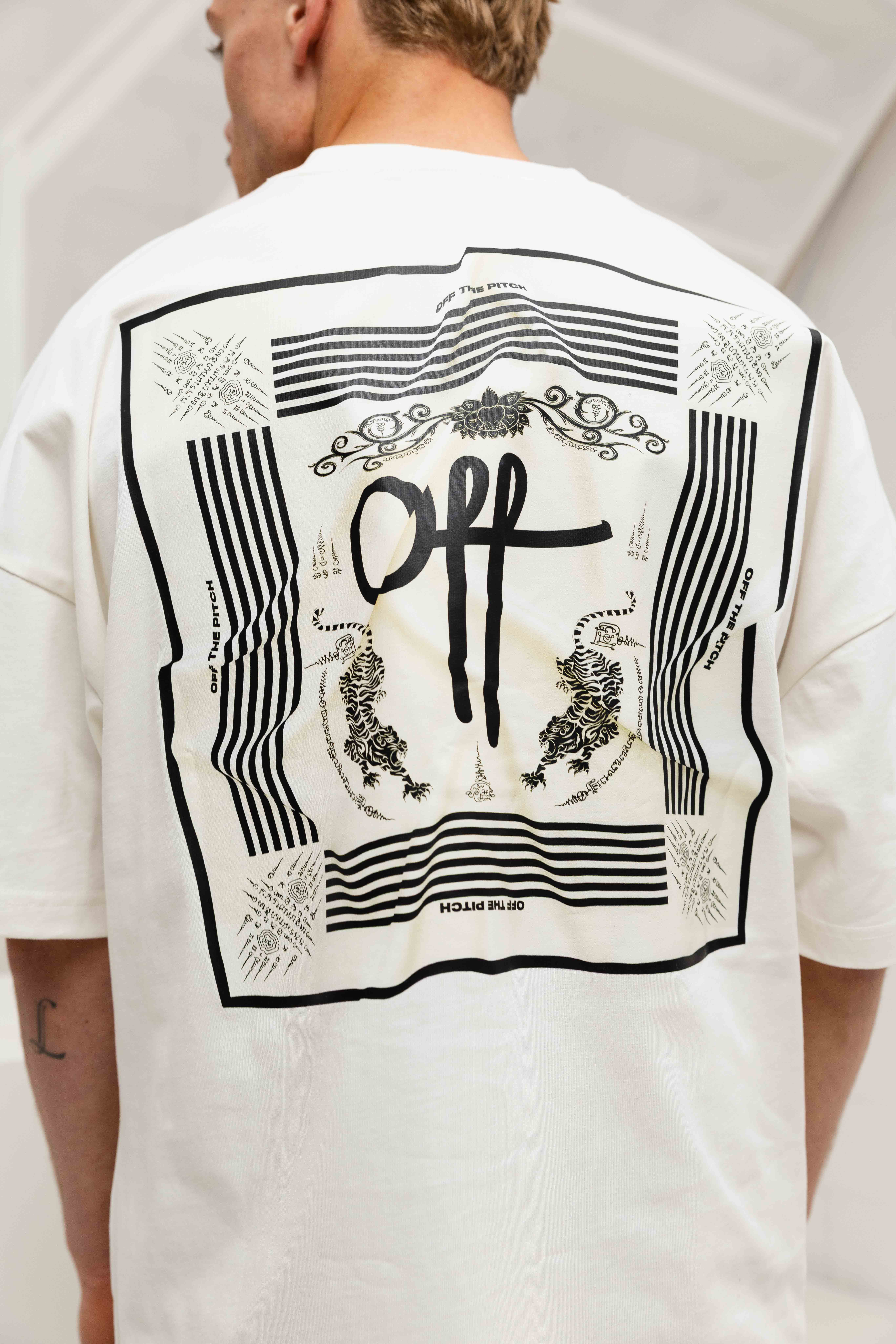 Off The Pitch Temple T-Shirt Heren Gebroken Wit