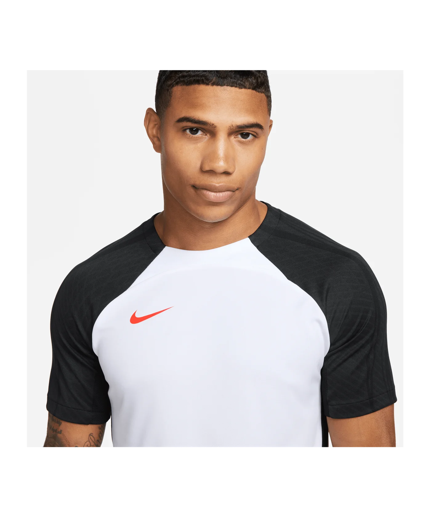 Nike Strike Trainingsshirt Weiss Schwarz Rot F101