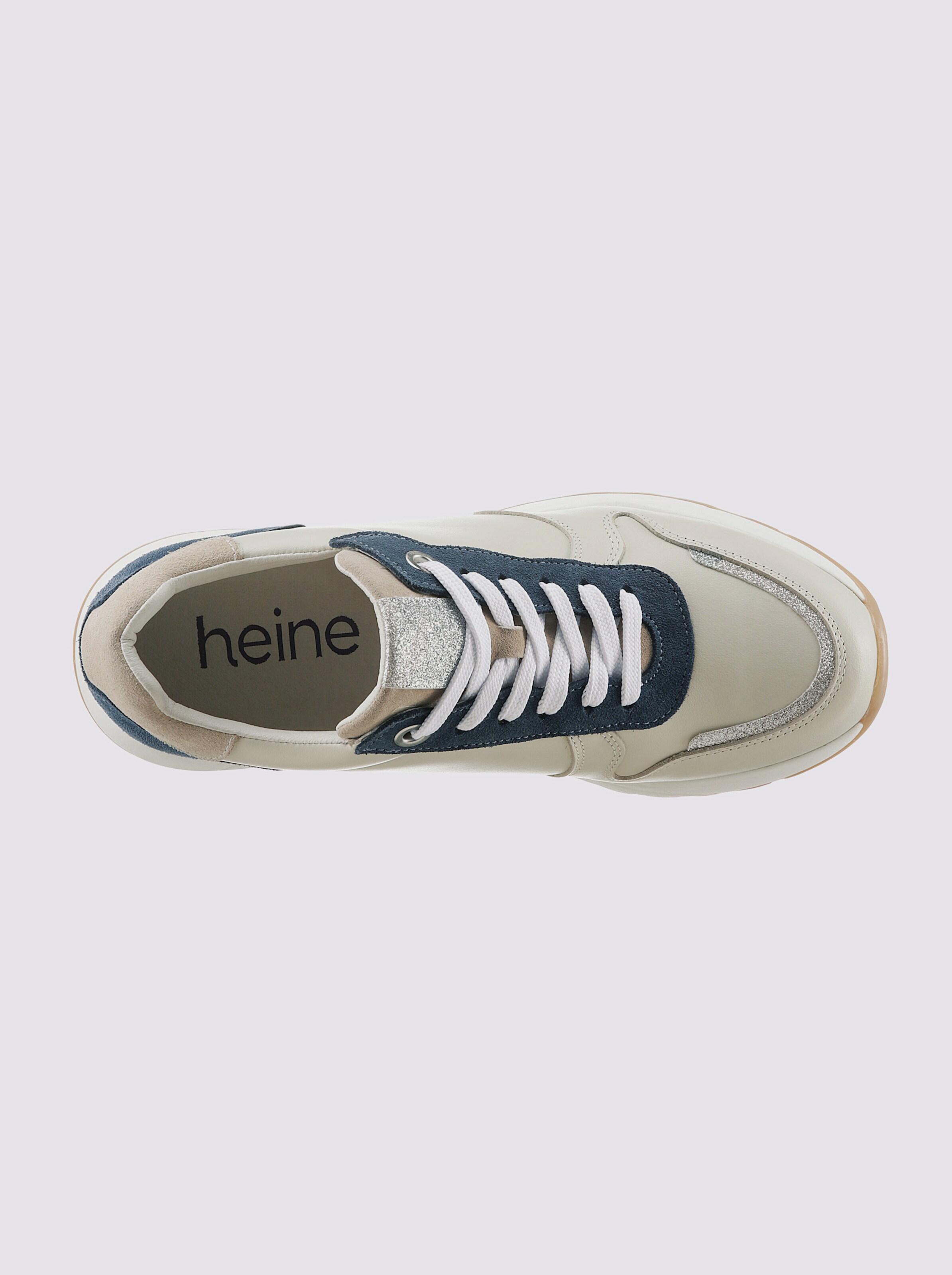 Sneaker
