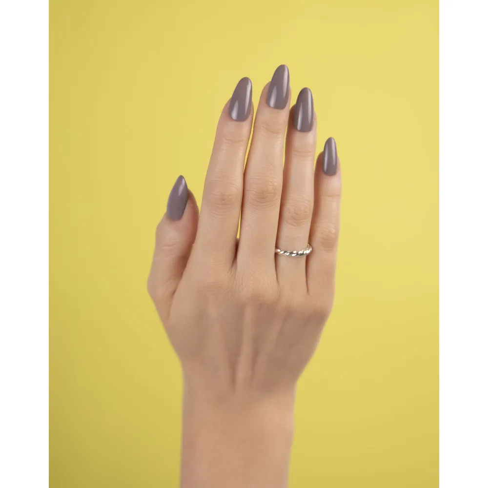 CND Vinylux Above My Pay Gray-ed 429 - 15 ml.