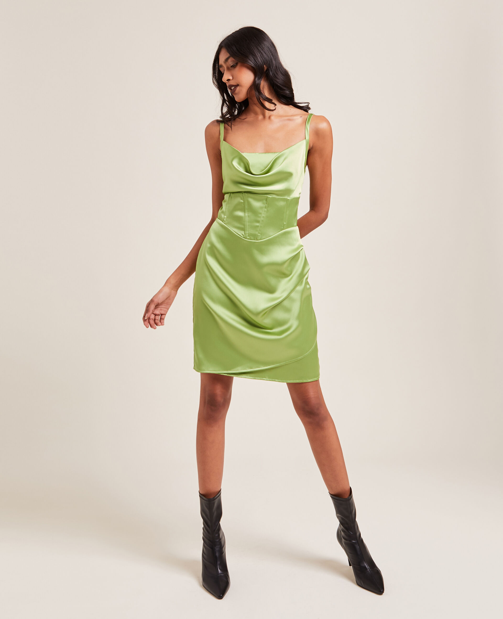Robe corset en satin - Vert olive