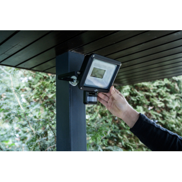 Brennenstuhl LED Straler Jaro 4060 3450Lm 30W  IP65 met bewegingsmelder