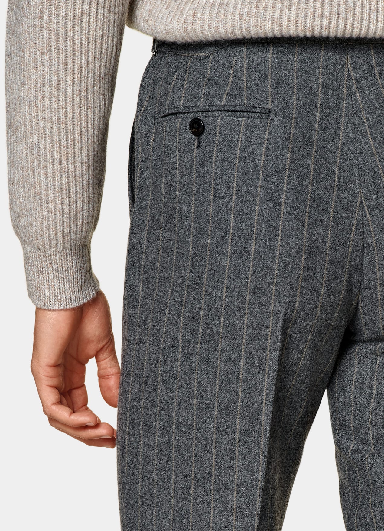 Costume Milano coupe Tailored gris foncé à rayures