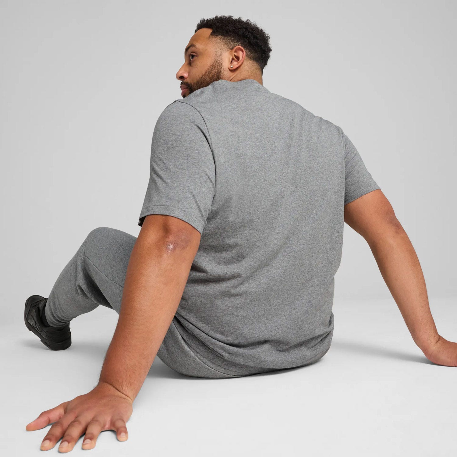 PUMA  Essentials nr. 1-logo Tee