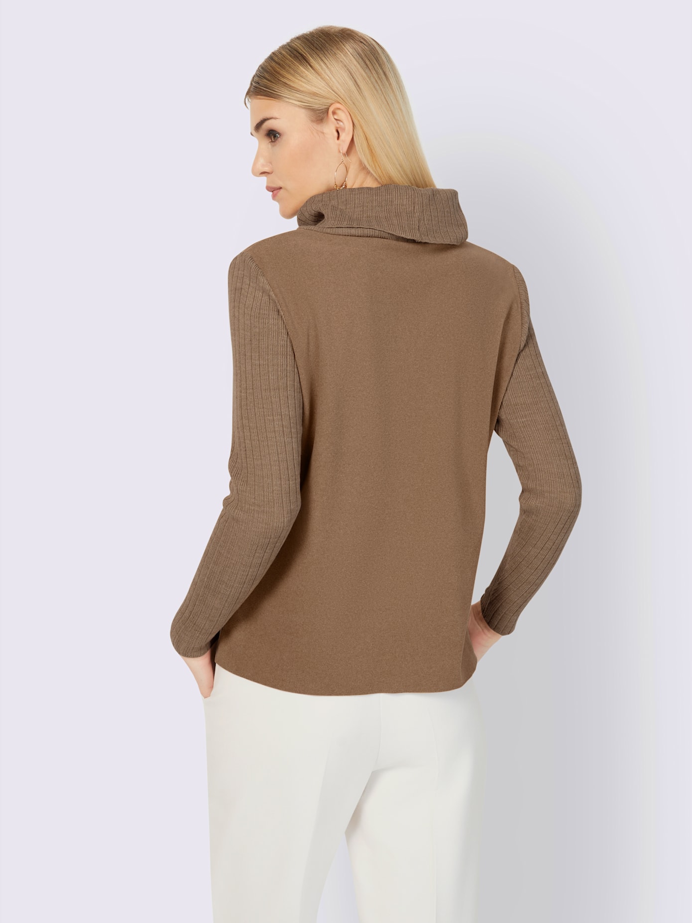 Pull mélange de matières tendance