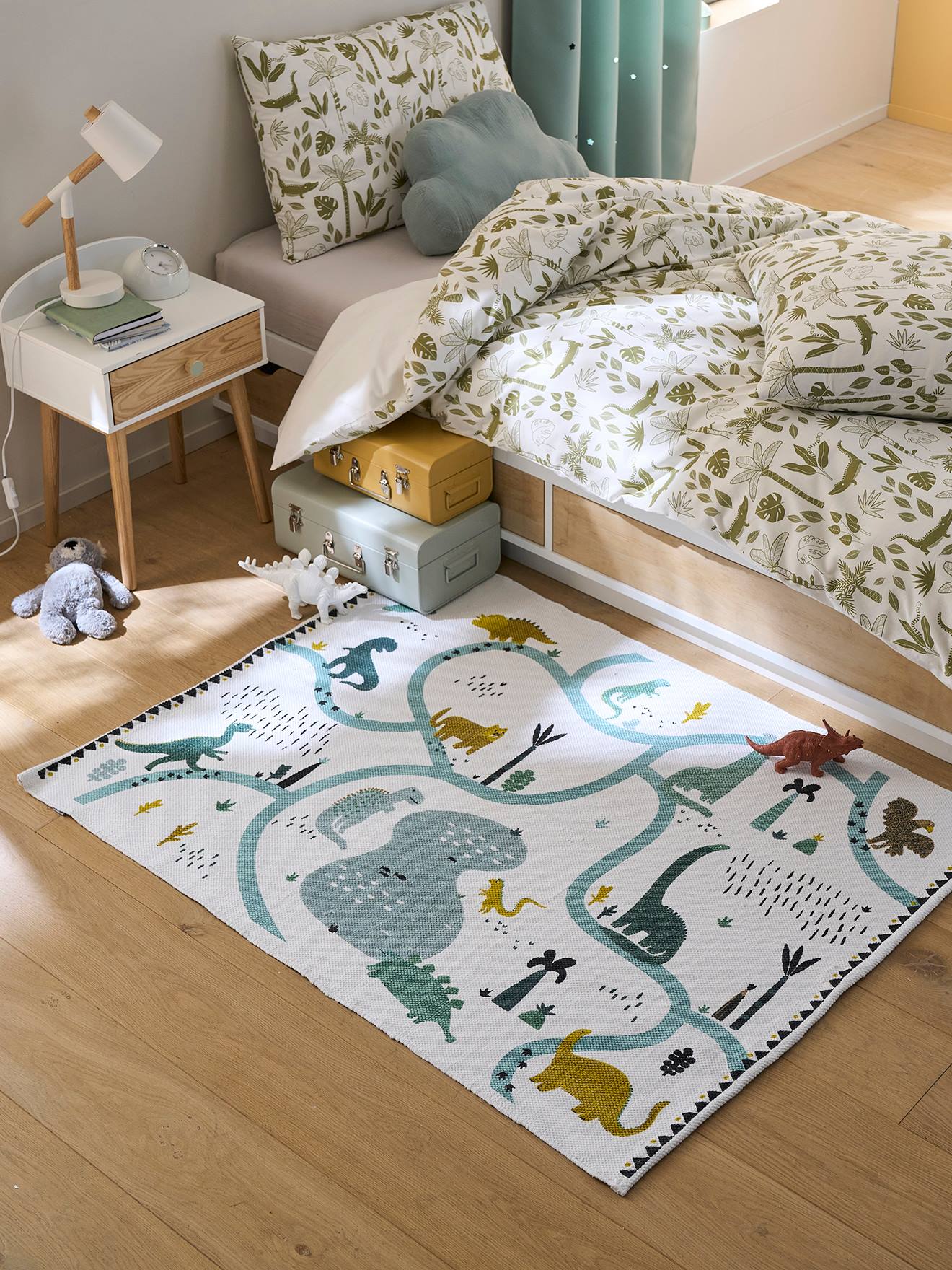 Tapete Dinoland liso branco claro com motivos
