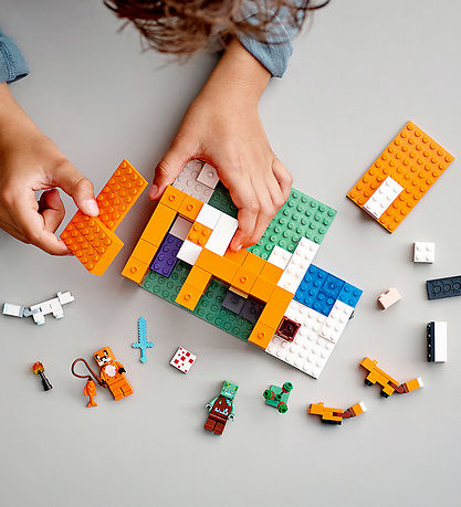 LEGO? Minecraft - R?vehytten 21178 - 193 Dele
