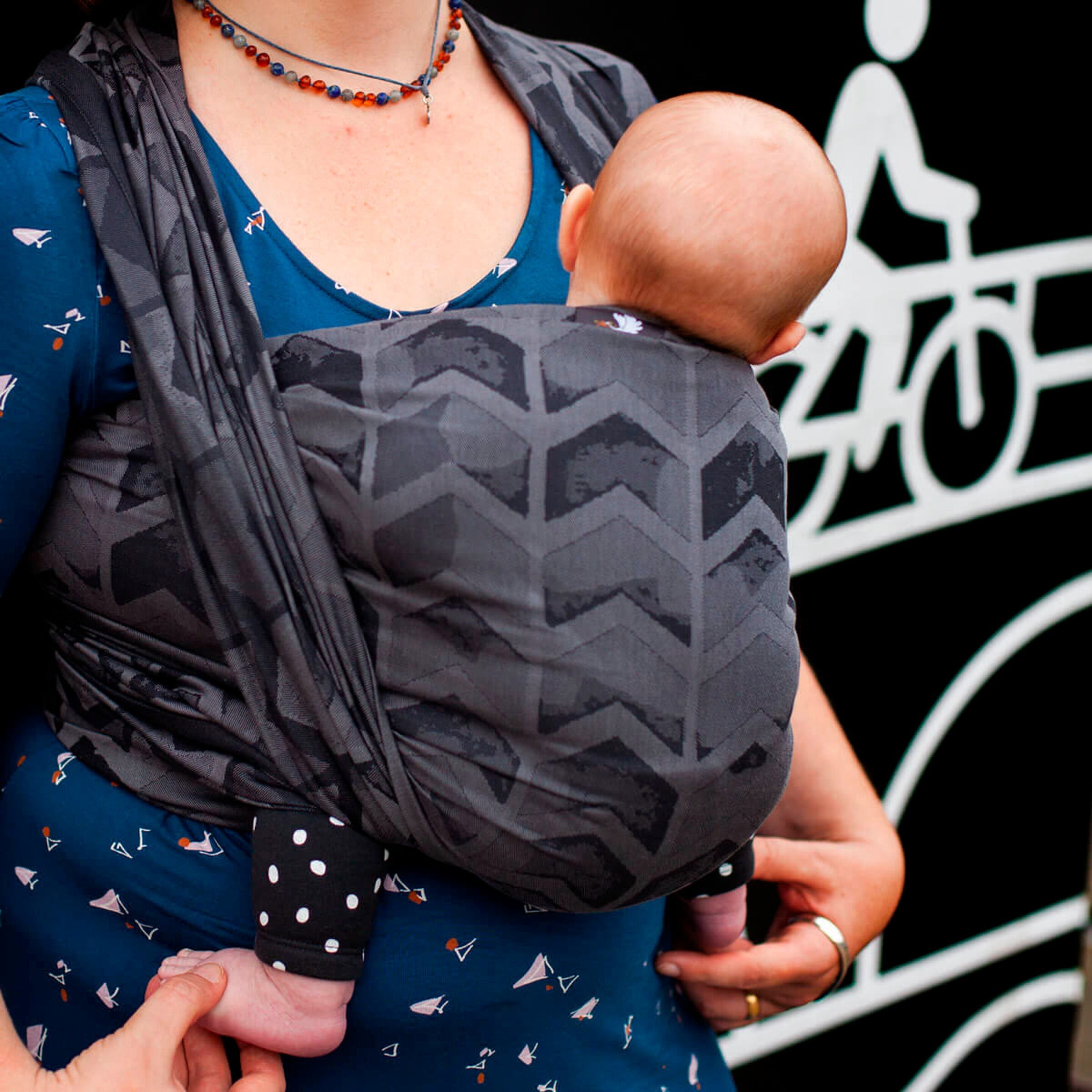 HOPPEDIZ® Babytragetuch Gewebtes Tragetuch kbA Amsterdam black