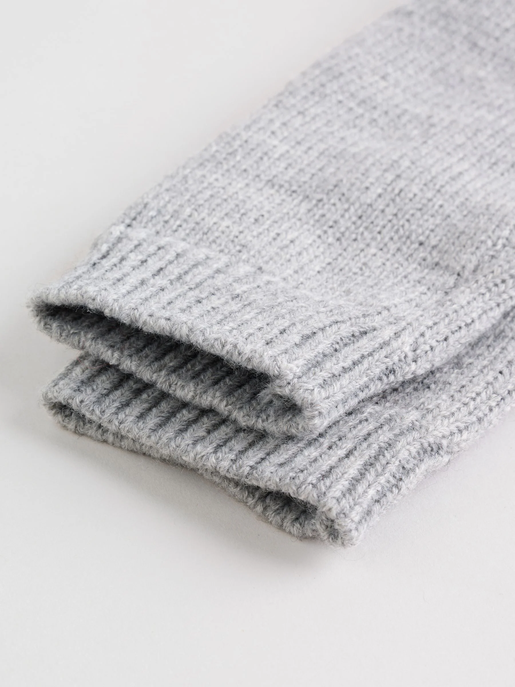 Grijze beer - Babyset van gebreide top en legging (0mnd-2jr)