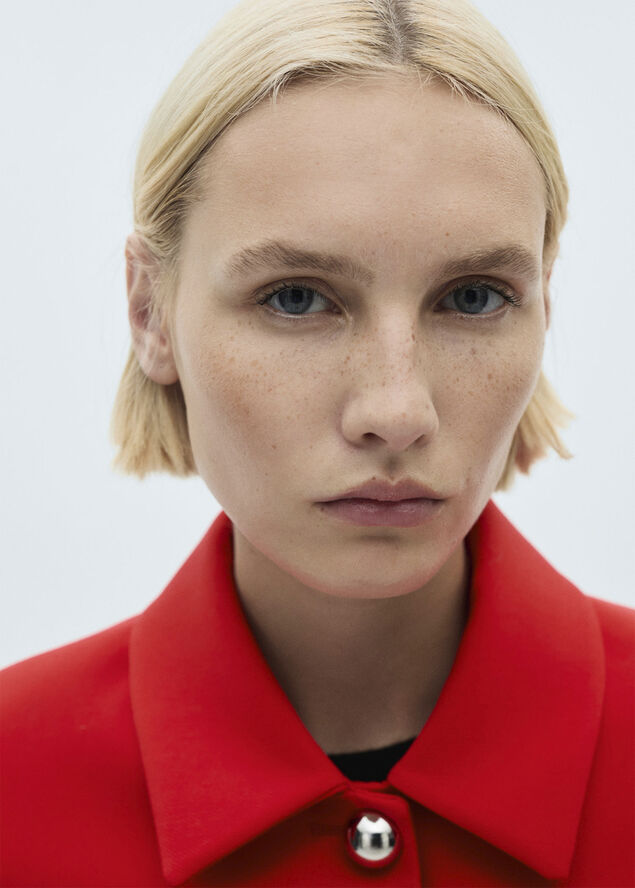MANGO Buttoned cropped jacket Red