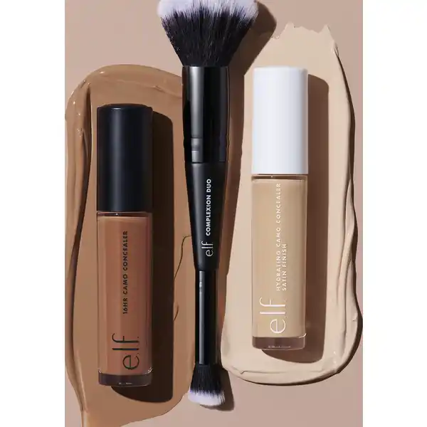 Complexion duo brush