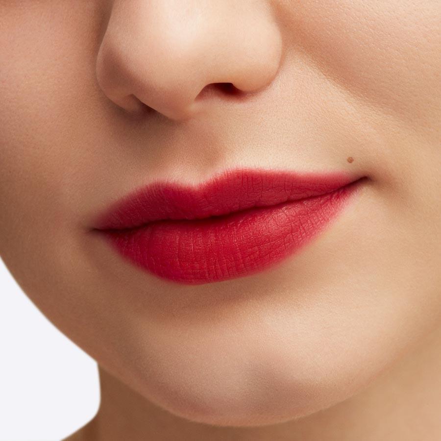 MAC Powder Kiss Liquid Lipcolour 40 Ruby Boo 5ml