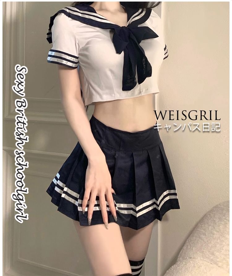 Lacey Angel - Studentenlingeriekostuumset
