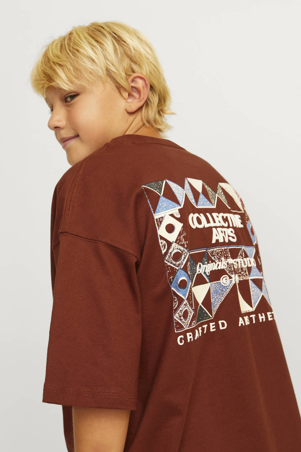 JACK & JONES T-shirt JORNOHO met backprint bruin