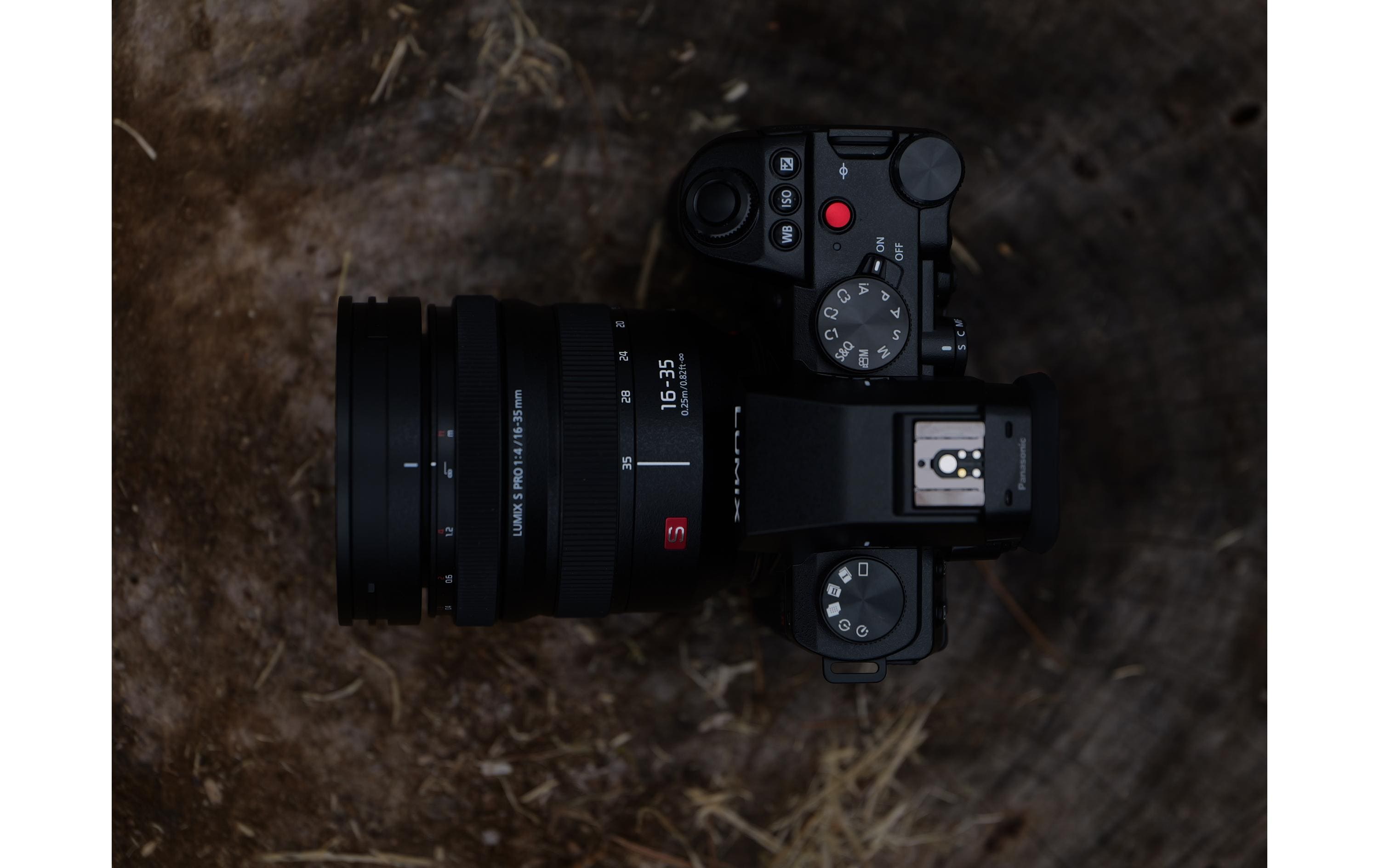 Fotokamera LUMIX S5 Mark II 20-60 mm F3.5-5.6<br>Spiegellose Vollformatkamera mit Phasen-Hybrid-Autofokus, Aktive Bildstabilisierung und Objektiv