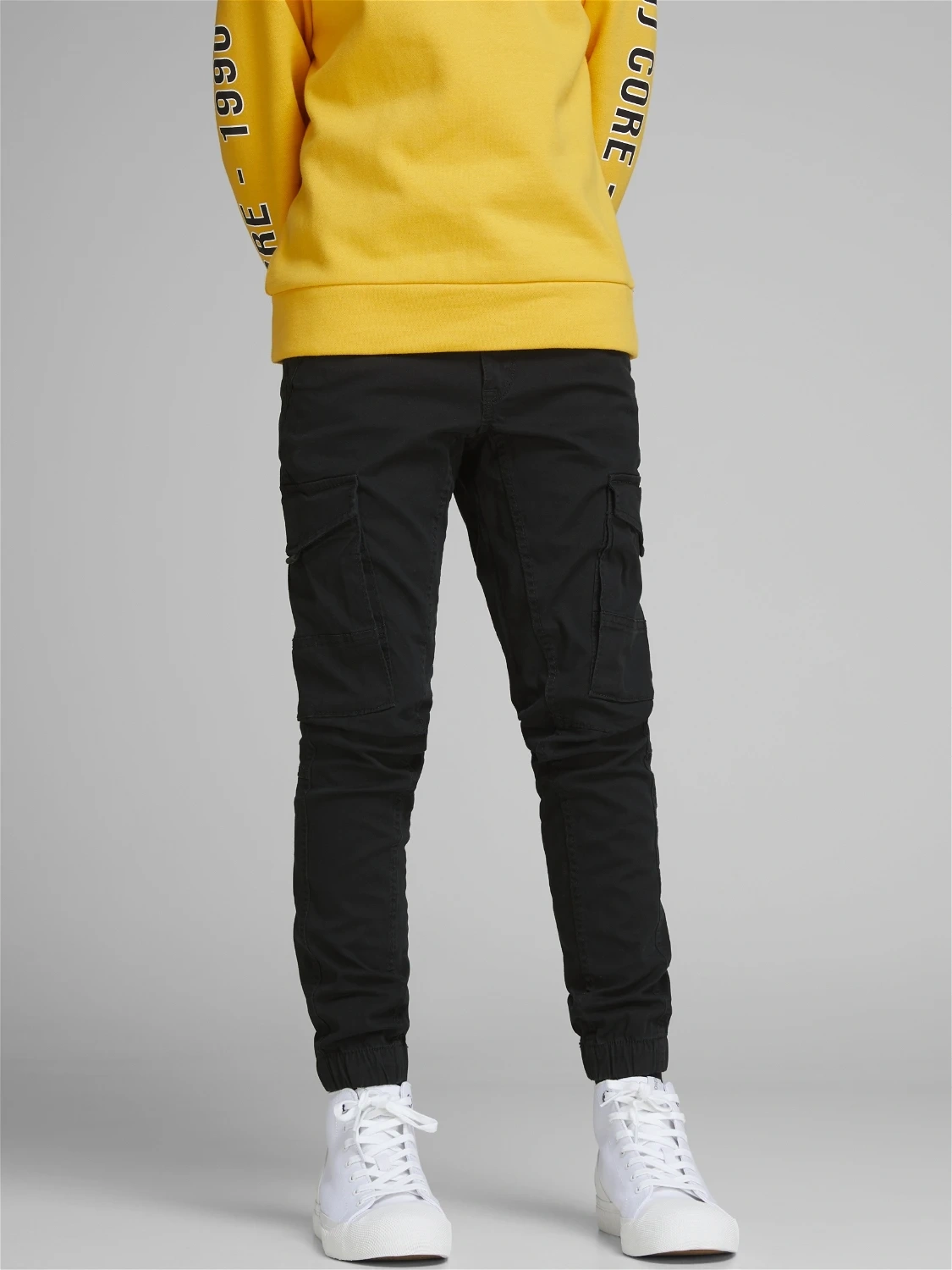 Cargohose JPSTPAUL JJFLAKE AKM 542 in black