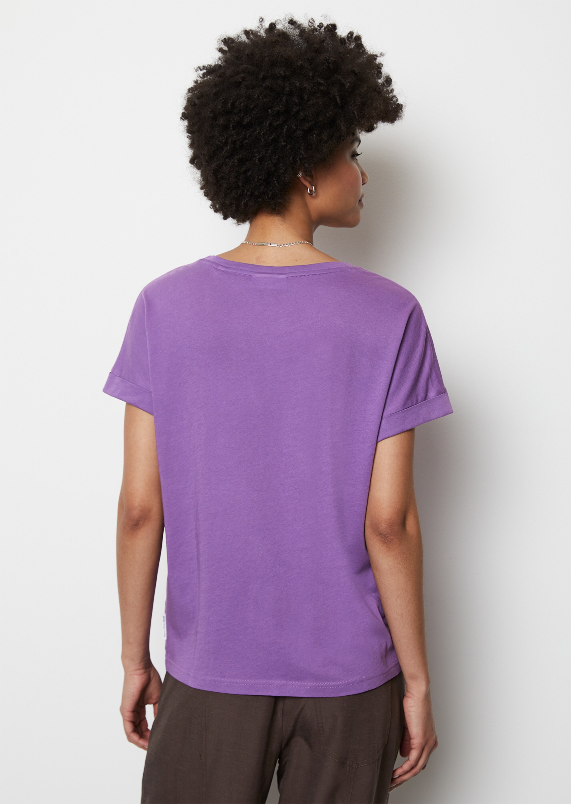 T-Shirt regular mit fixiertem Ärmelaufschlag