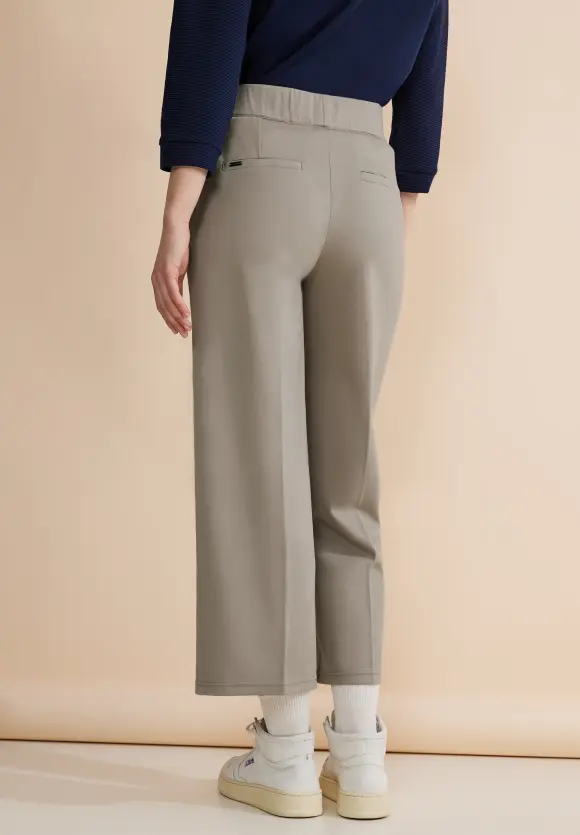Causal Fit Twill Hose - cool ivory