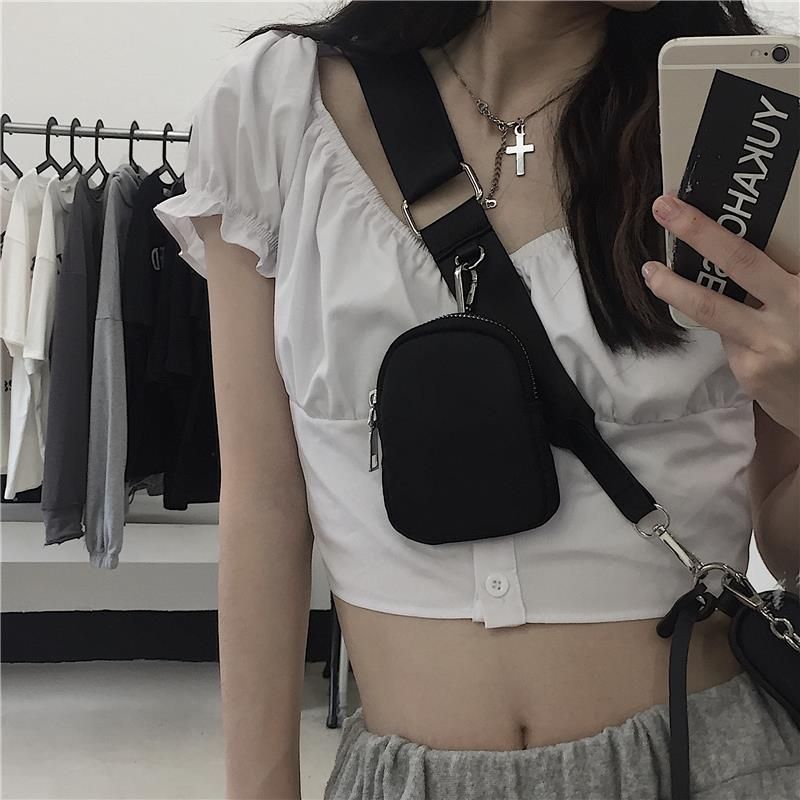 Gabbie - Crossbodytas van effen nylon met ketting