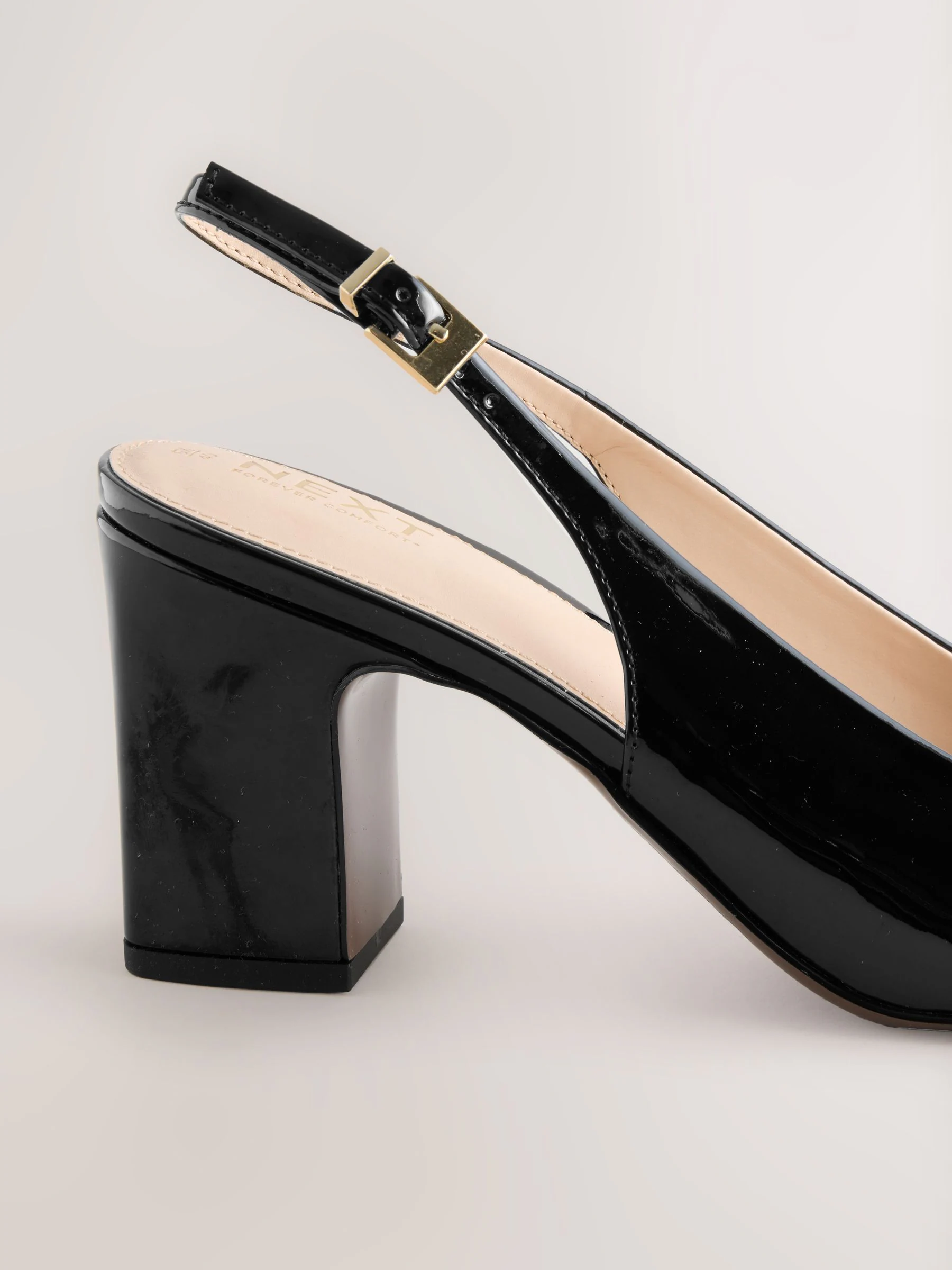 Zwart - Hardware Slingback Block Heels