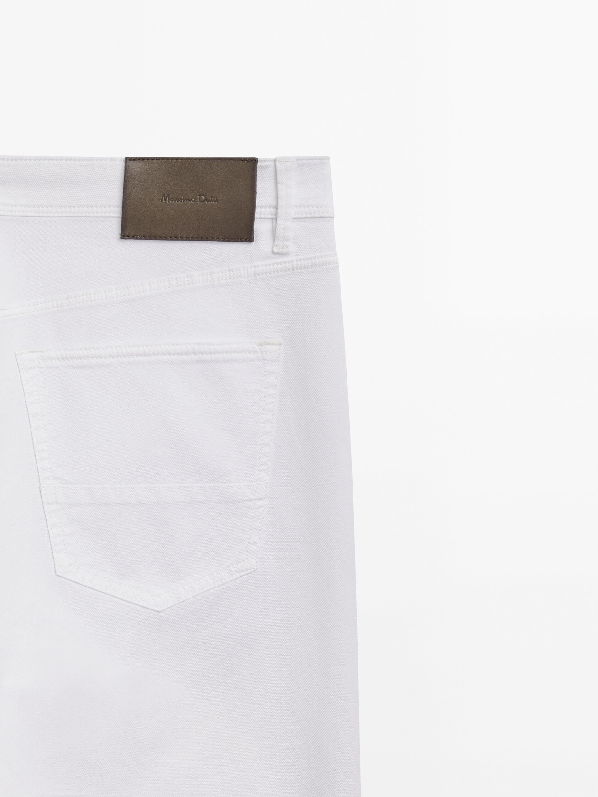 Calça tejanera de malha slim fit - BRANCA