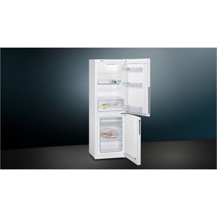 Siemens Kühl-Gefrier-Kombination iQ300 KG33VVWEA Weiß