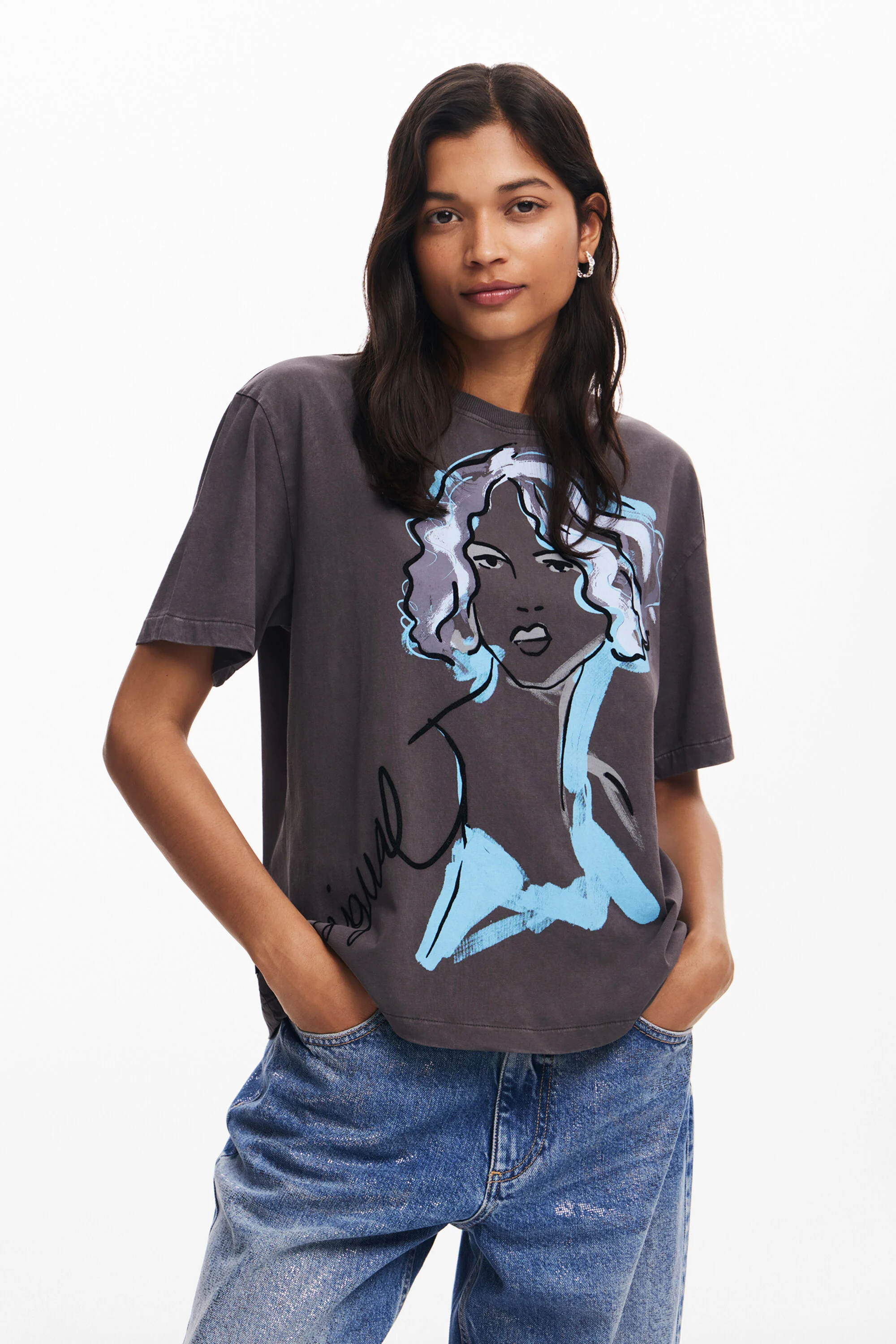 Camiseta com ilustração de rosto
