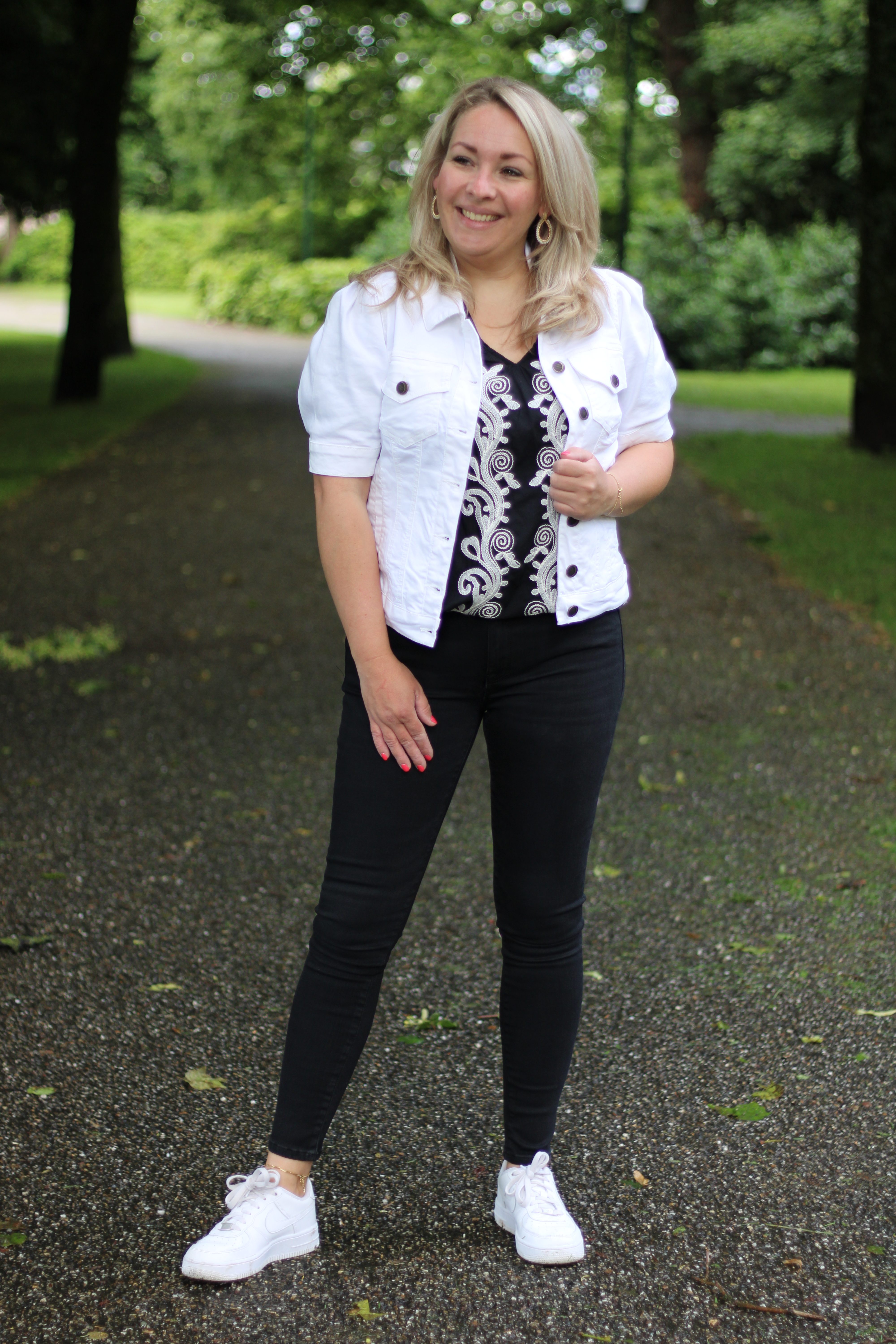 Culture - Emmy Short Sleeve Blouse - Black