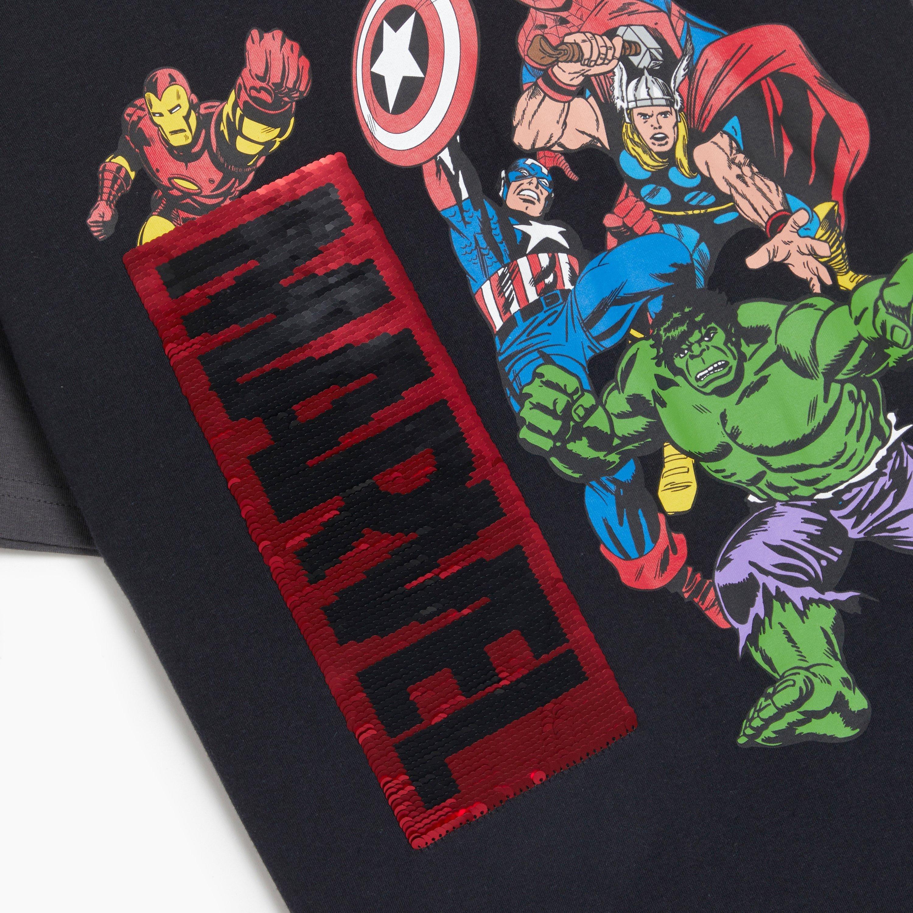 Character Marvel T shirt and Jogger Set