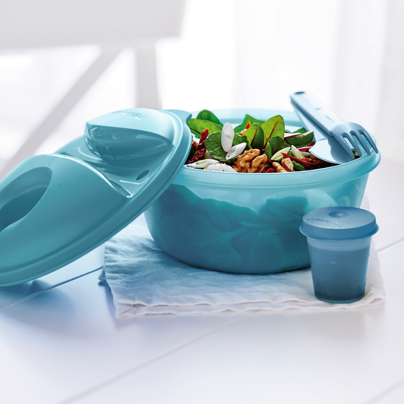 Salat to go Salat, Besteck, Dressing: Lunchbox zum separaten Transportieren