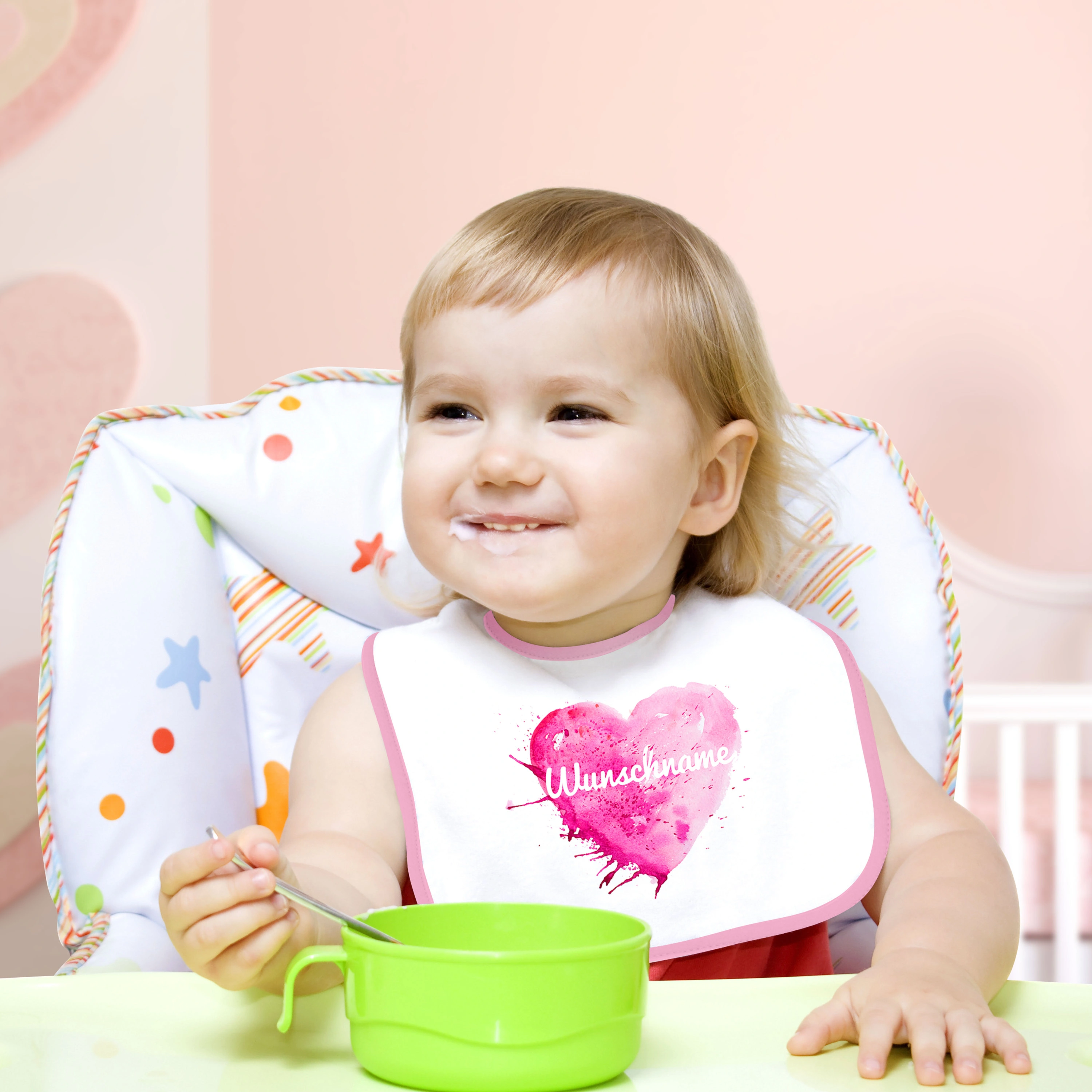Baby-Lätzchen mit Namen, rosa (Motiv: Painted Heart)