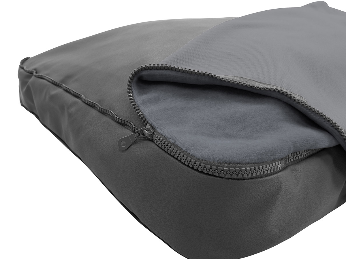 Madison 100 x 70 Skai leather outdoor hondenkussen