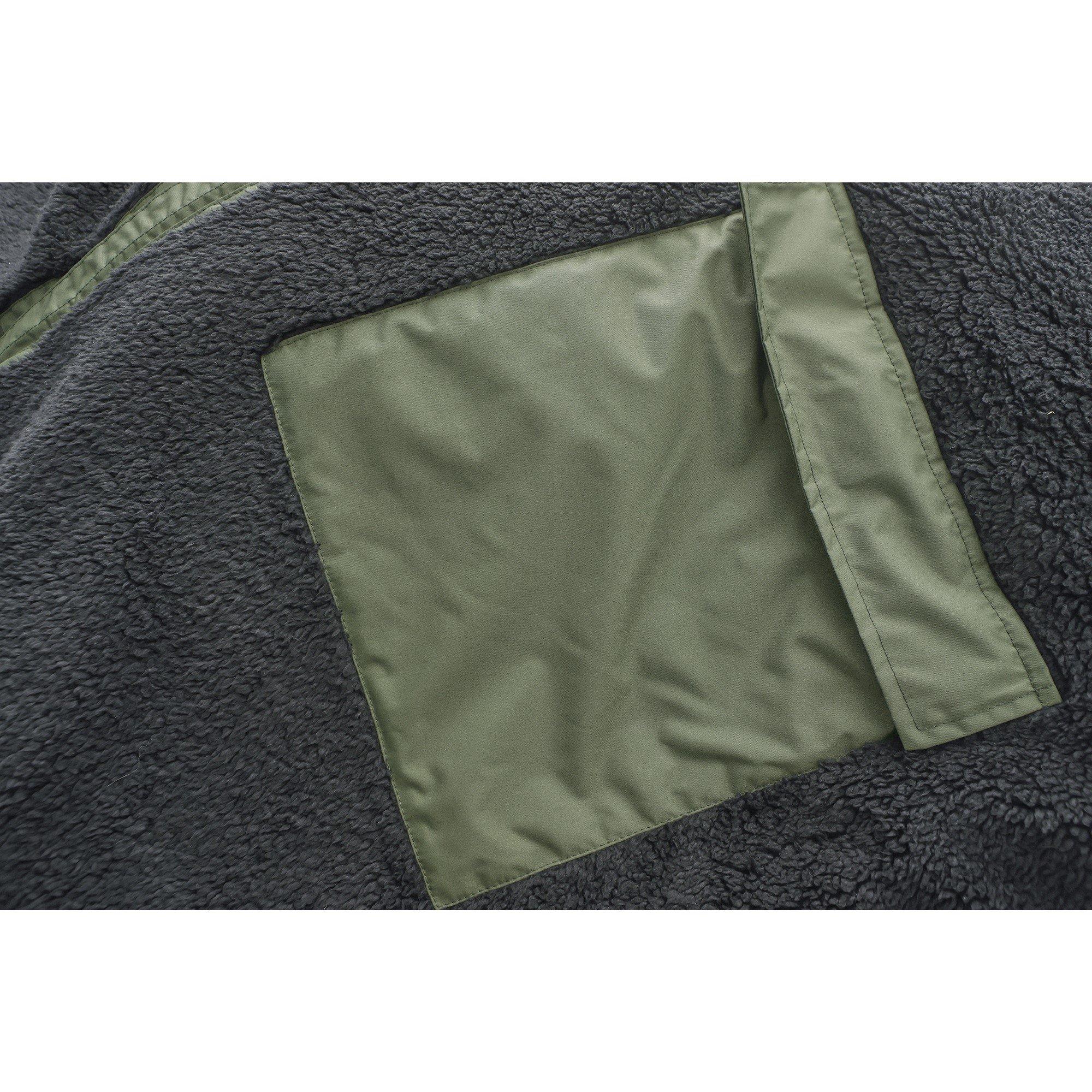 Gelert Waterproof Changing Robe