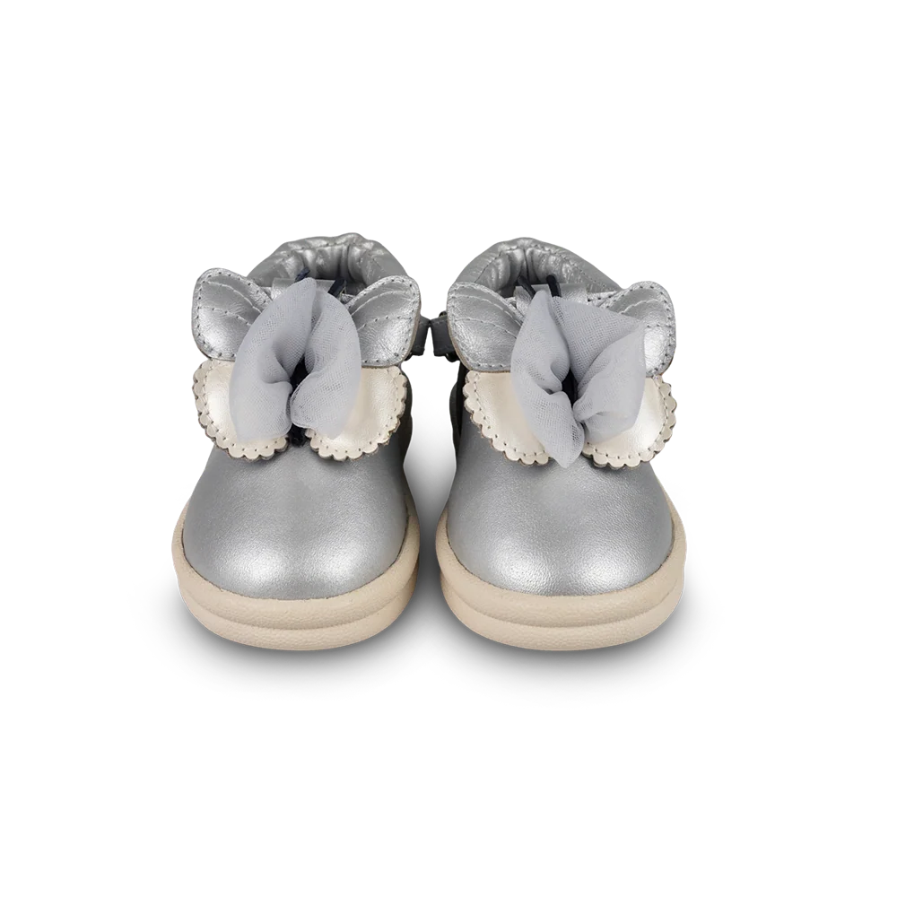 Vlindy Shoes | Silver Grey Metallic Leather