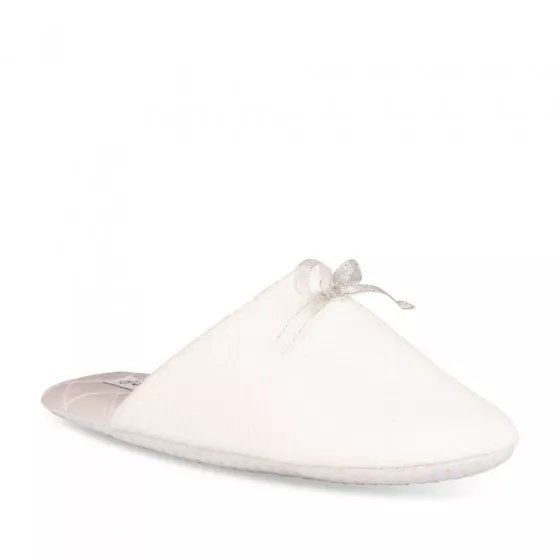 Chaussons BLANC SINEQUANONE