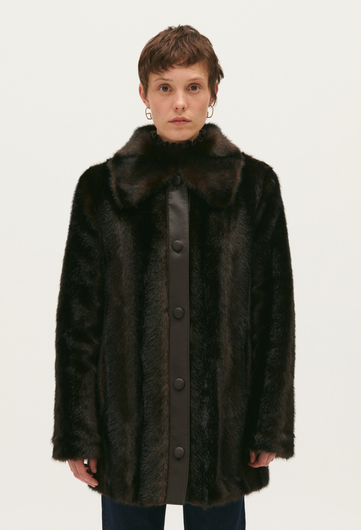 Manteau mi-long fausse fourrure marron