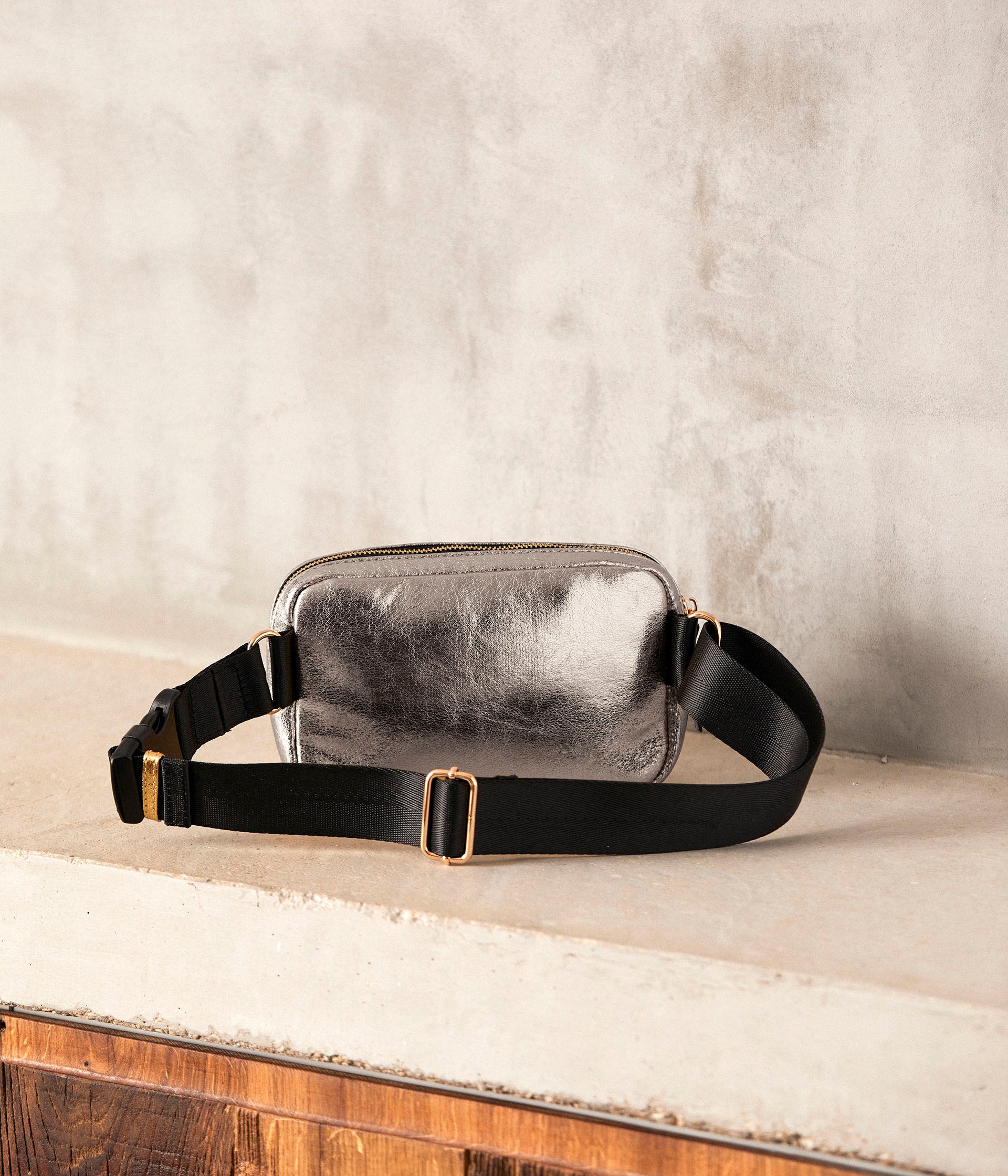 Sac banane argenté Cassy