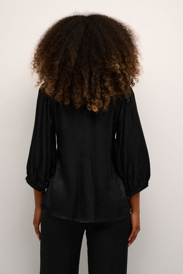 Karen by Simonsen DarlingKB Top Meteorite