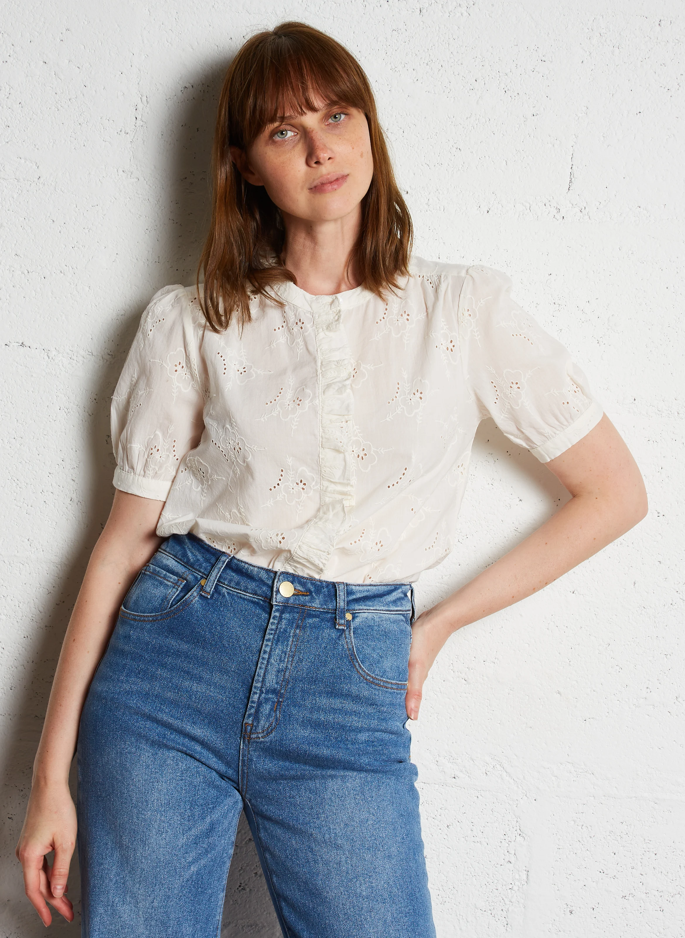 THEA - Chemise droite col rond en coton | Beige