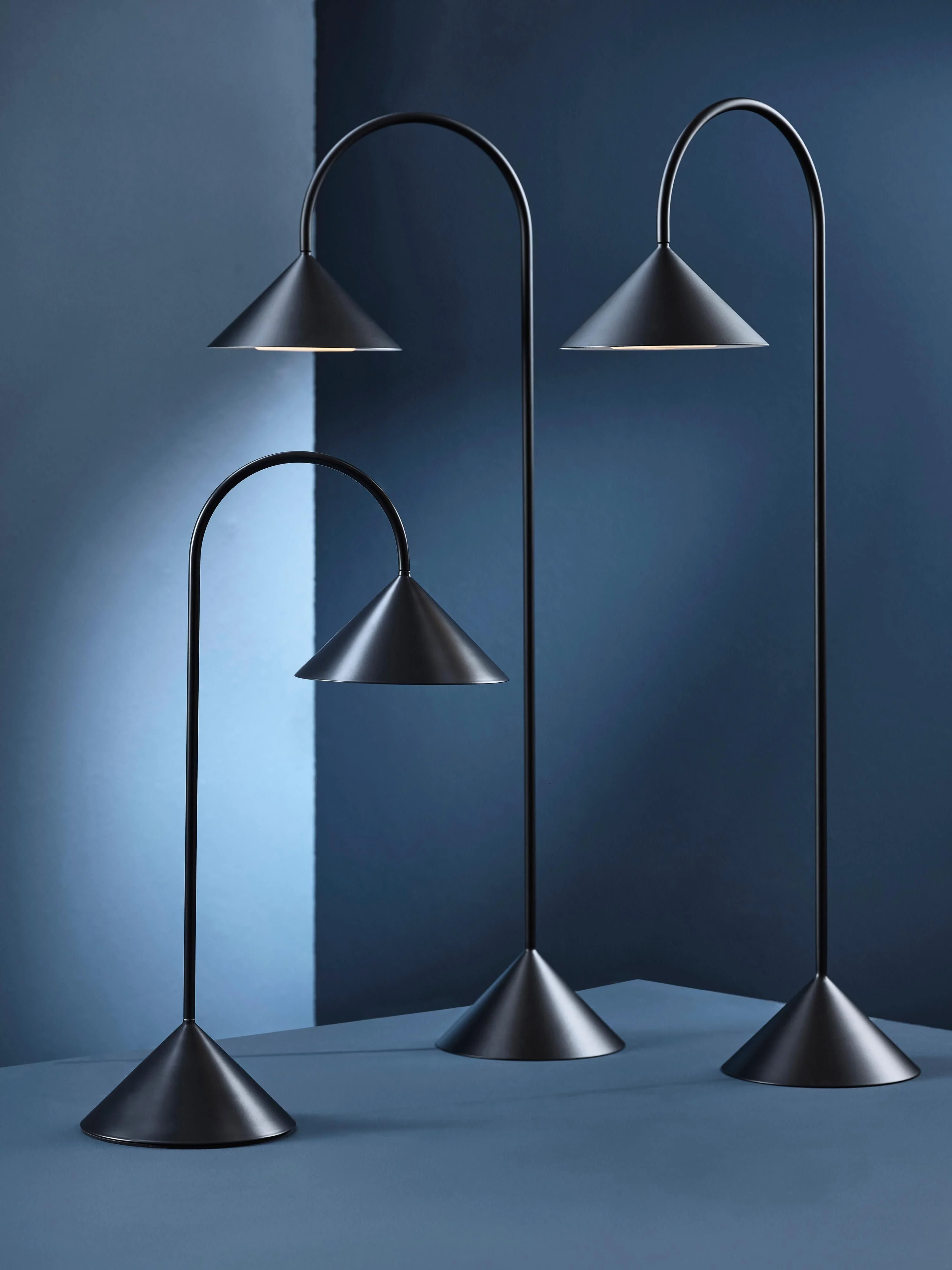 Draagbare outdoor LED-tafellamp Grasp, dimbaar
