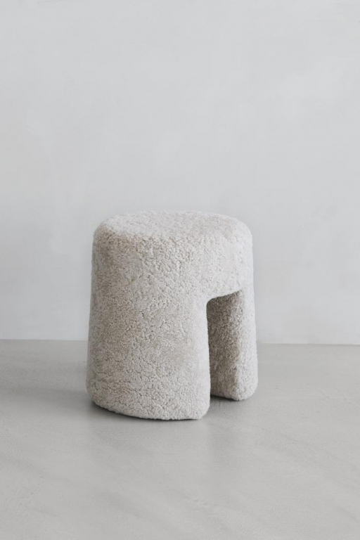 Fredericia Sequoia poef sheepskin